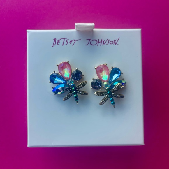 NWT Betsey Johnson Dragonfly or Butterfly Rhinestone Flower Earrings - Picture 4 of 5